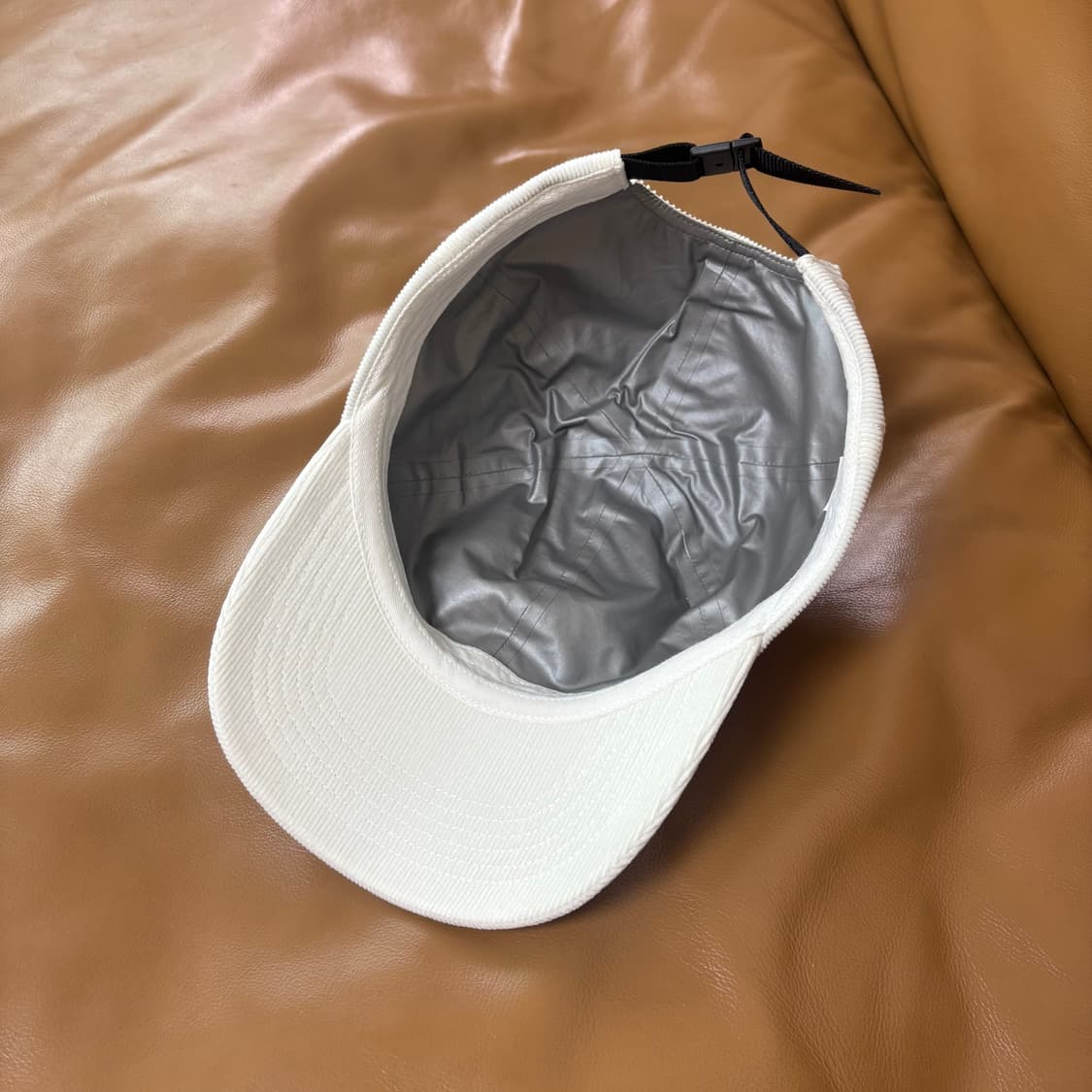 슈프림 6패널 볼캡 모자 고어텍스 클래식 로고 내츄럴 화이트 상품이미지8