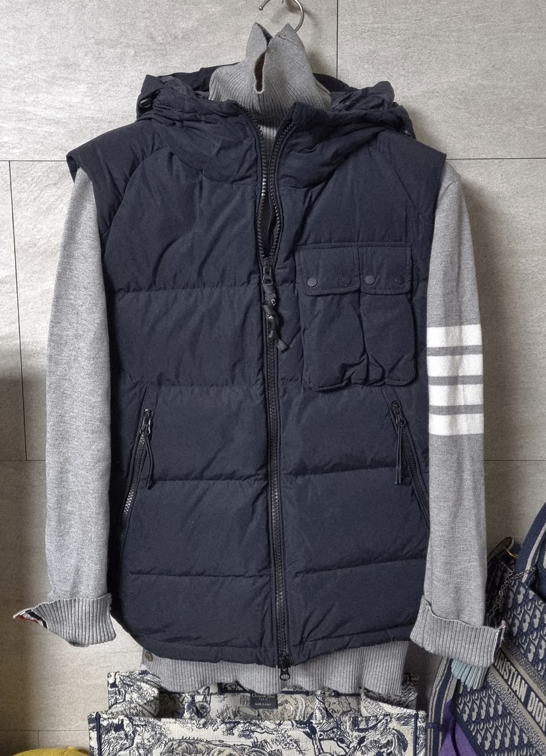 정품) CP컴퍼니  패딩 베스트  상품이미지1