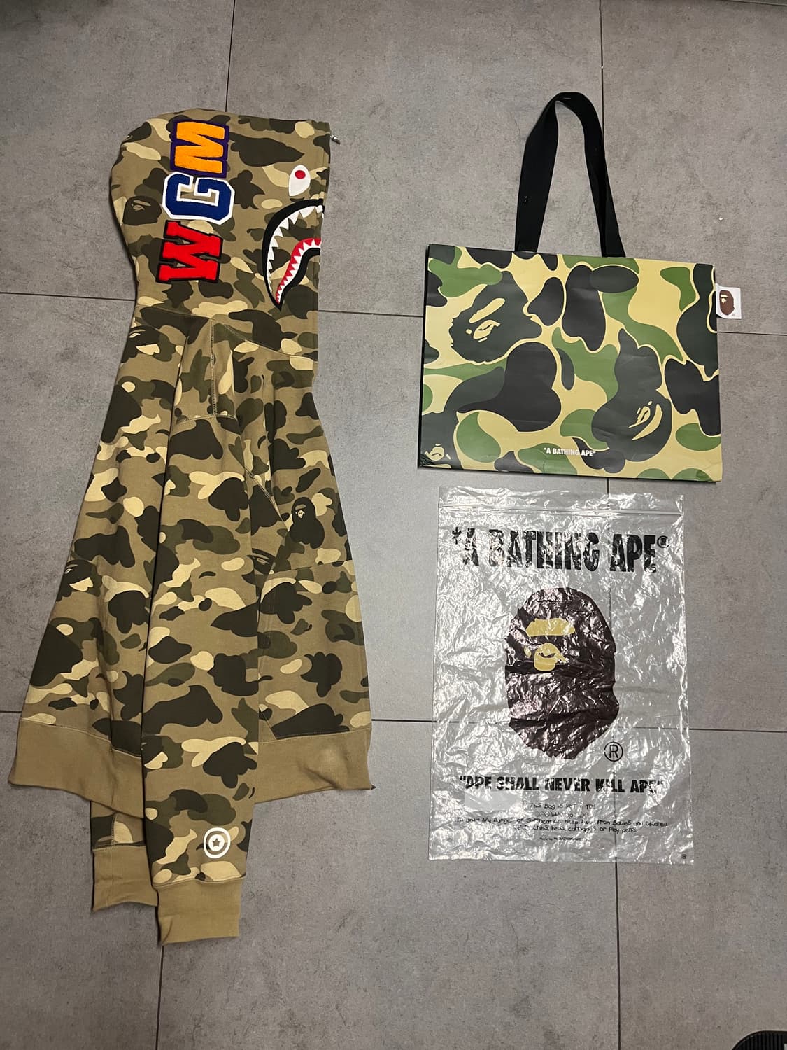 베이프 데져트 카모 샤크 후드집업 상품이미지1