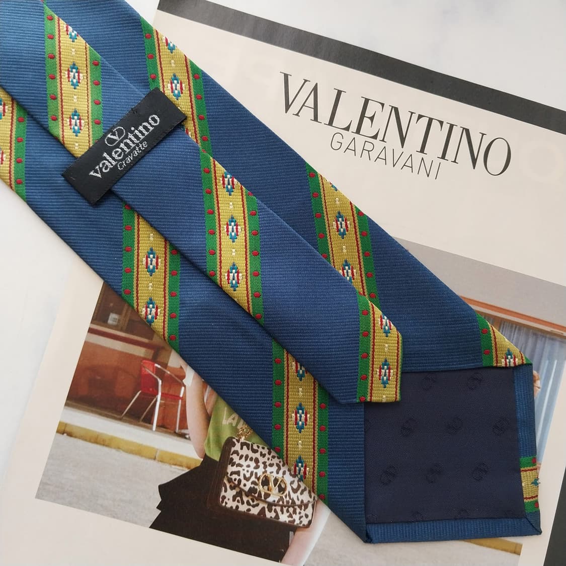 발렌티노 실크 블루 자카드 패턴 넥타이 9.6cm A+등급 K2581
 상품이미지7