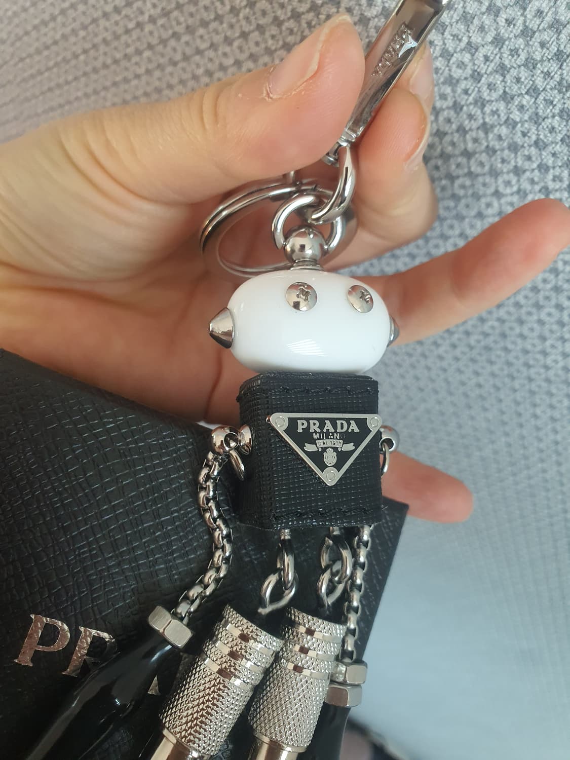 프라다로봇키링 새상품 박스구성 상품이미지6