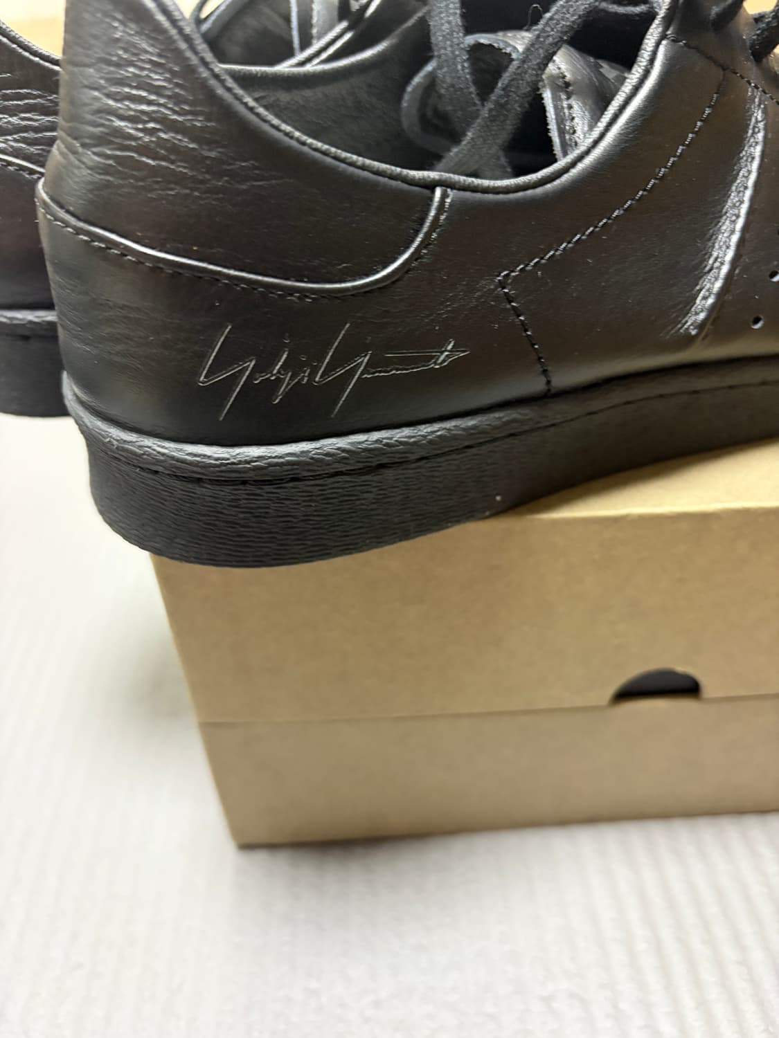 Y-3 슈퍼스타 트리플블랙 275사이즈 (IE3237) 상품이미지6