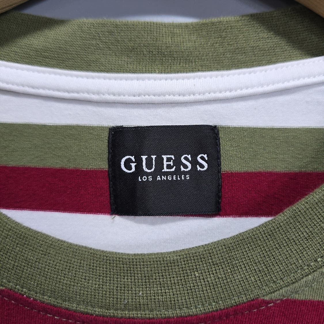 게스(GUESS) 남성 반팔 티셔츠 L 상품이미지4
