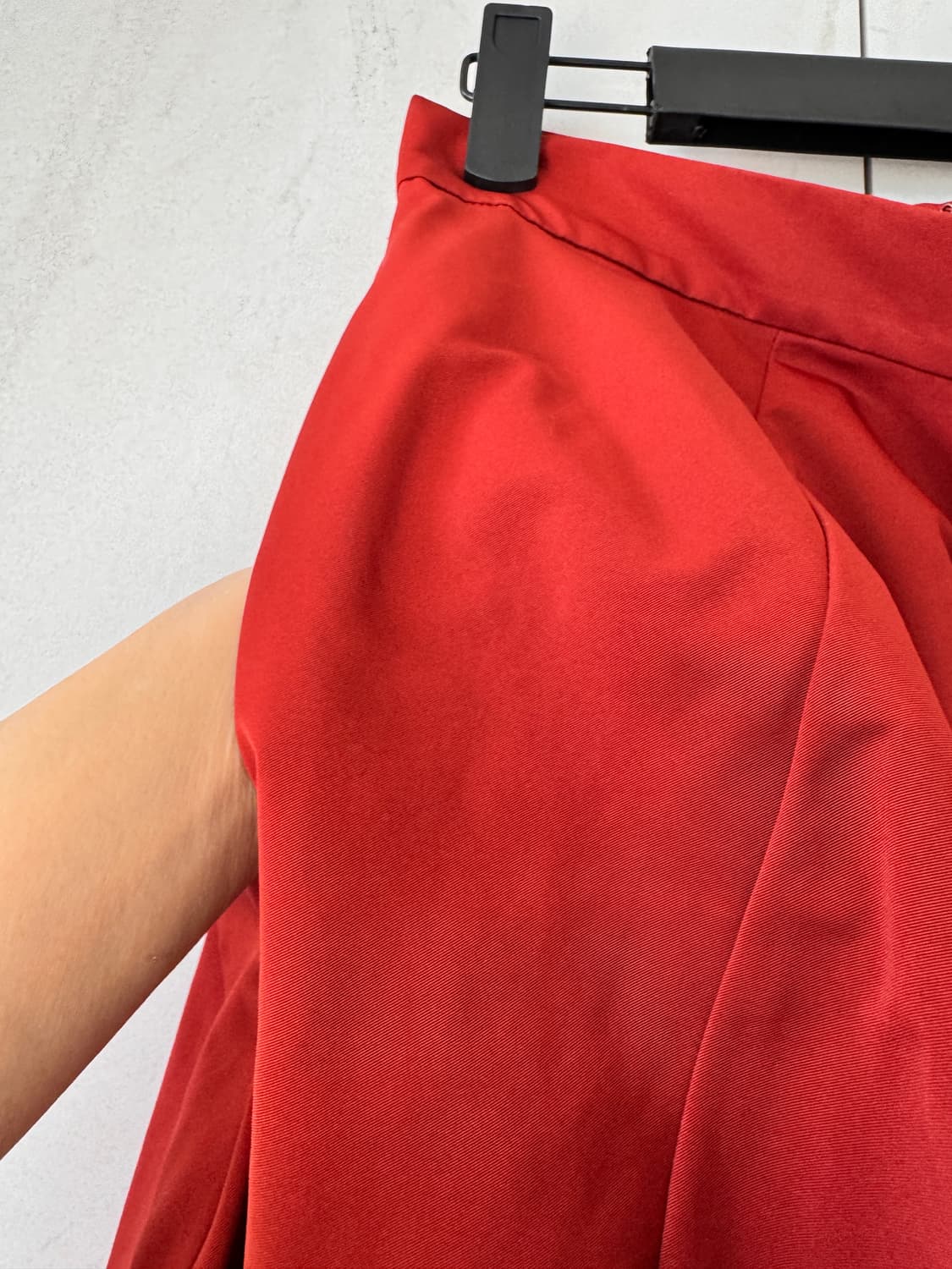 새상품 COS 레드 스커트 EUR 34(55사이즈) 상품이미지4