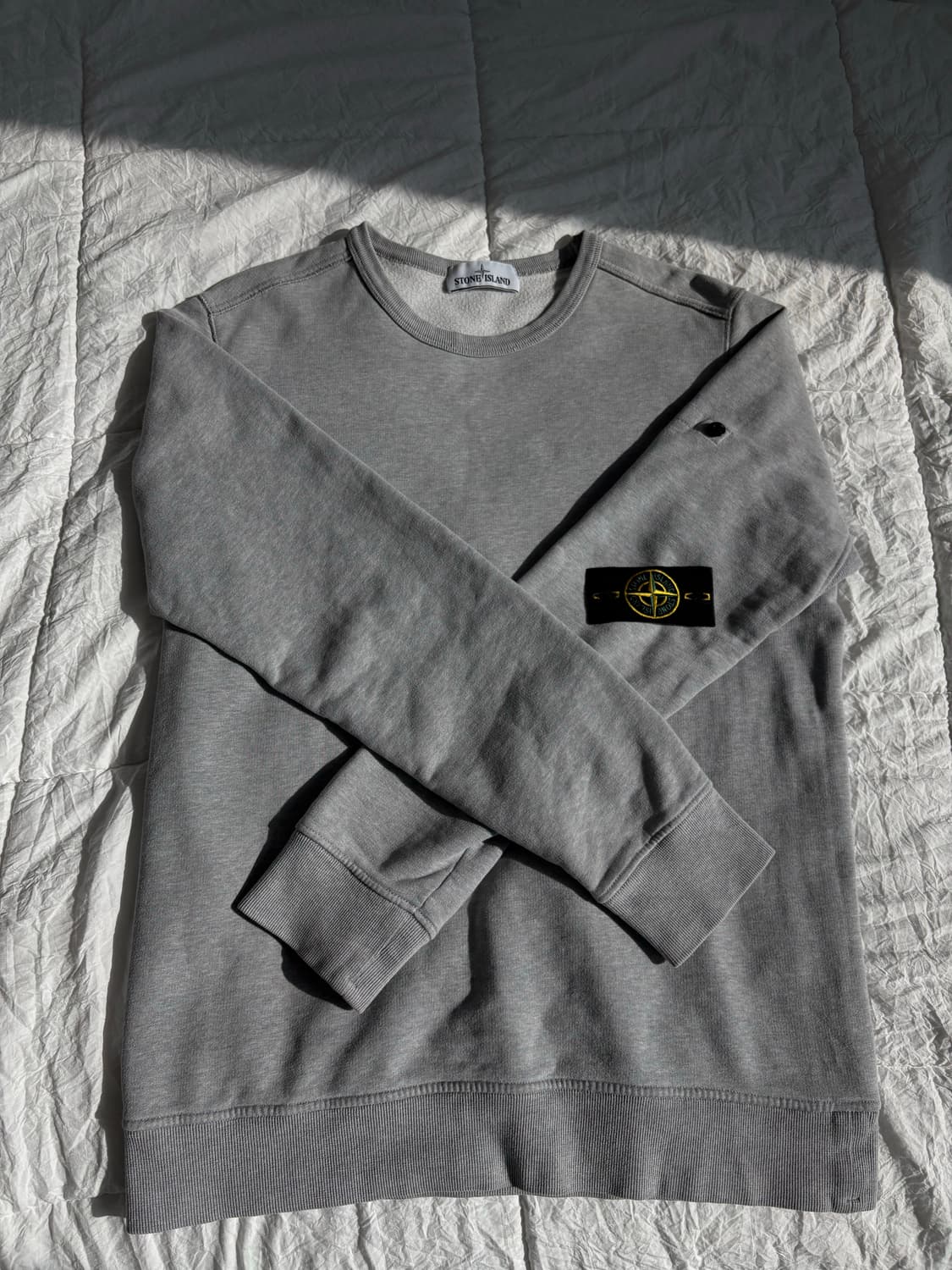 스톤 그레이 맨투맨 L 급처 상품이미지1