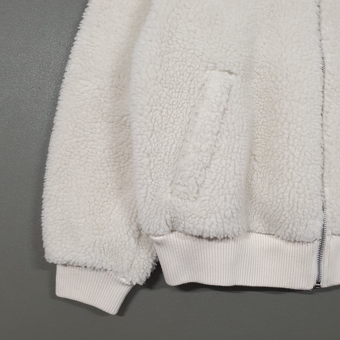 MLB 신형 뉴욕 양키즈 양털 후리스 하이넥 점퍼 자켓 아이보리 여성 S 상품이미지6