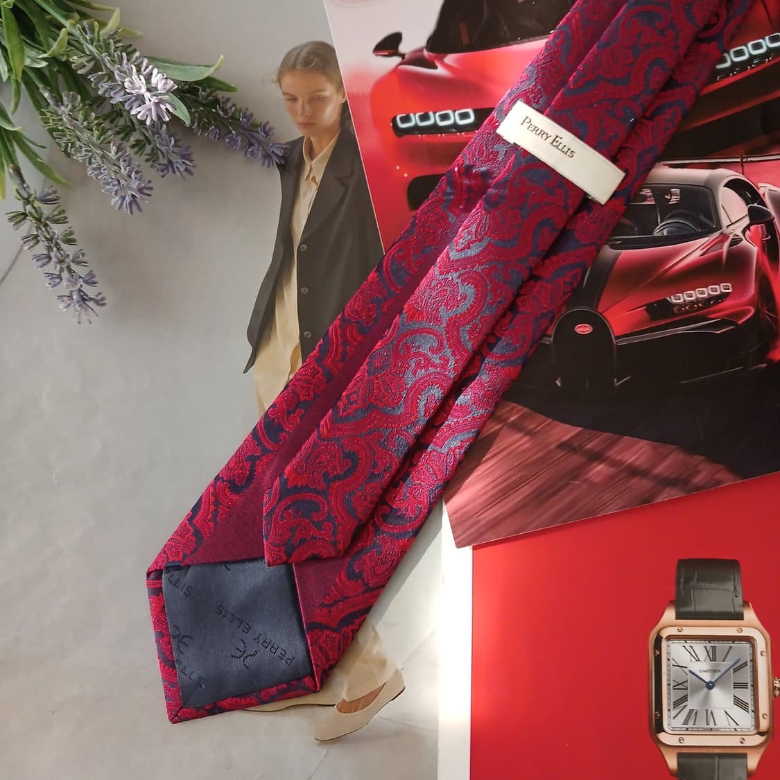페리 엘리스 실크 레드 페이즐리 넥타이 8.6cm A+등급 A18987
 상품이미지3