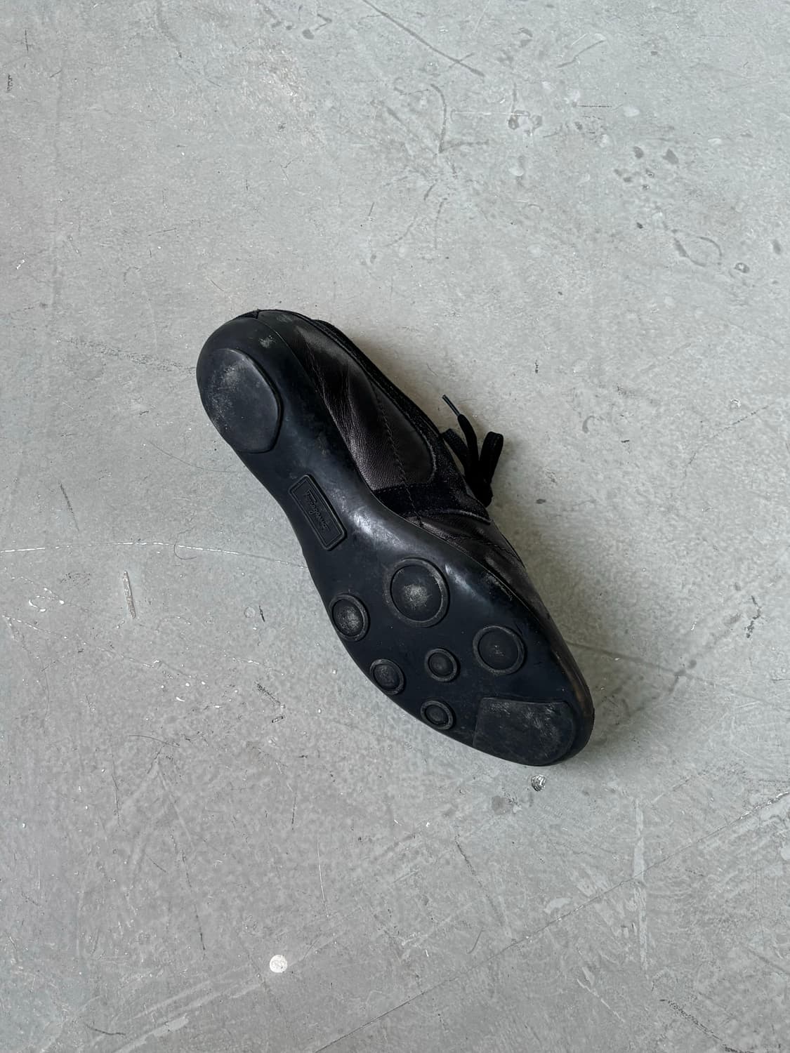 페라가모 플랫 스니커즈 상품이미지7