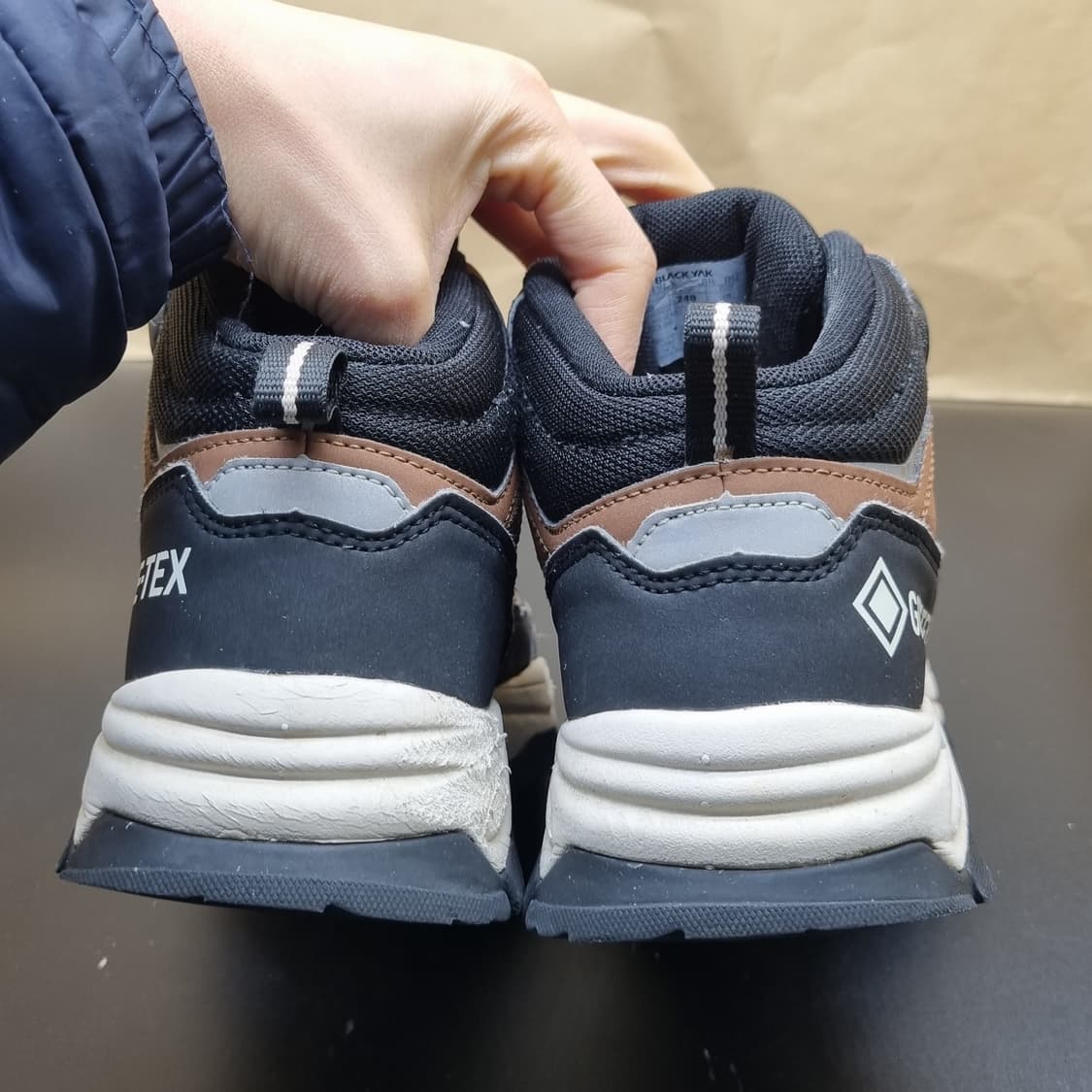 블랙야크 고어텍스 여성등산화240  상품이미지4