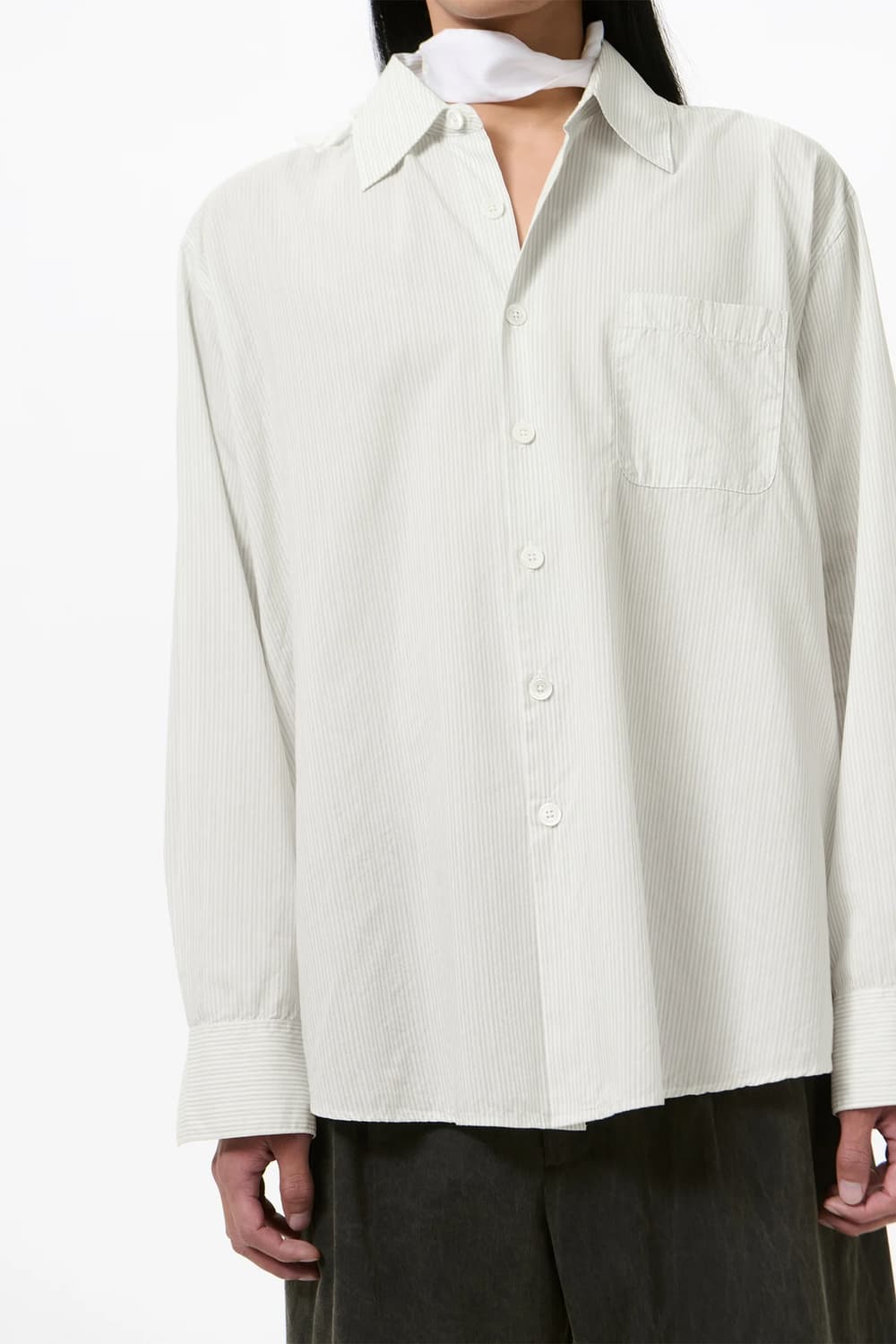 [46,48,50,52]아워레가시 26ss ABOVE 스트라이프 셔츠 상품이미지2