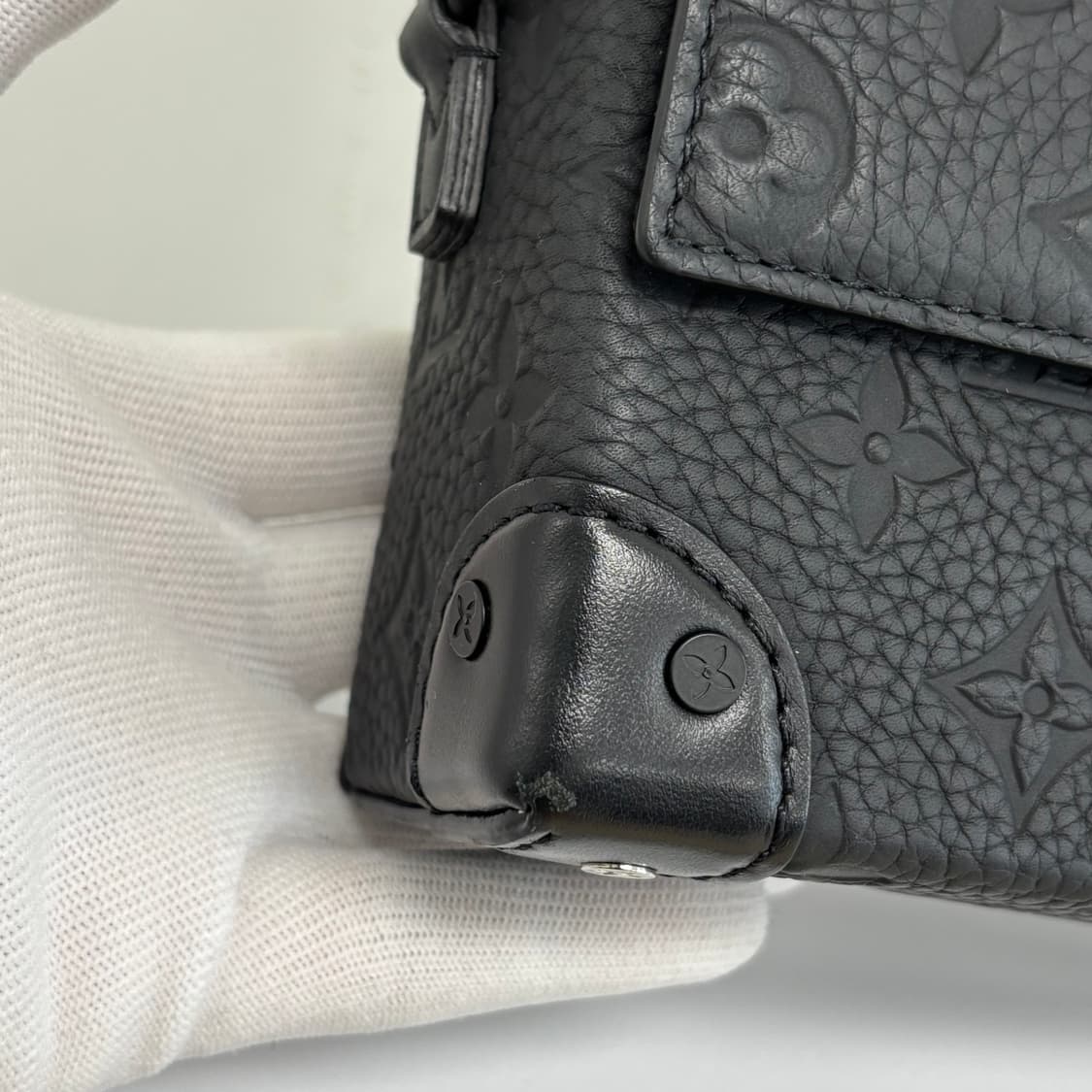 [OS]루이비통 스티머 웨어러블 월릿 상품이미지3