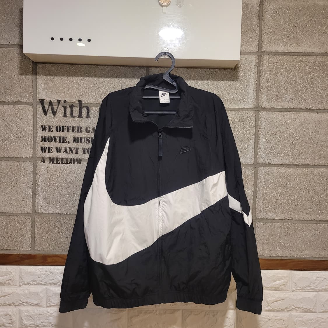 나이키 빅스우시 바람막이 L  상품이미지1