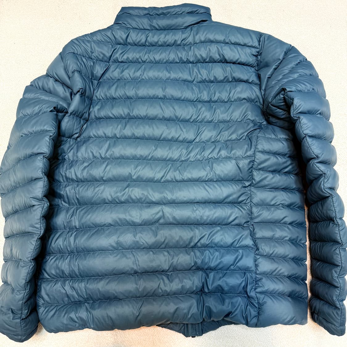 파타고니아 다운스웨터 상품이미지3