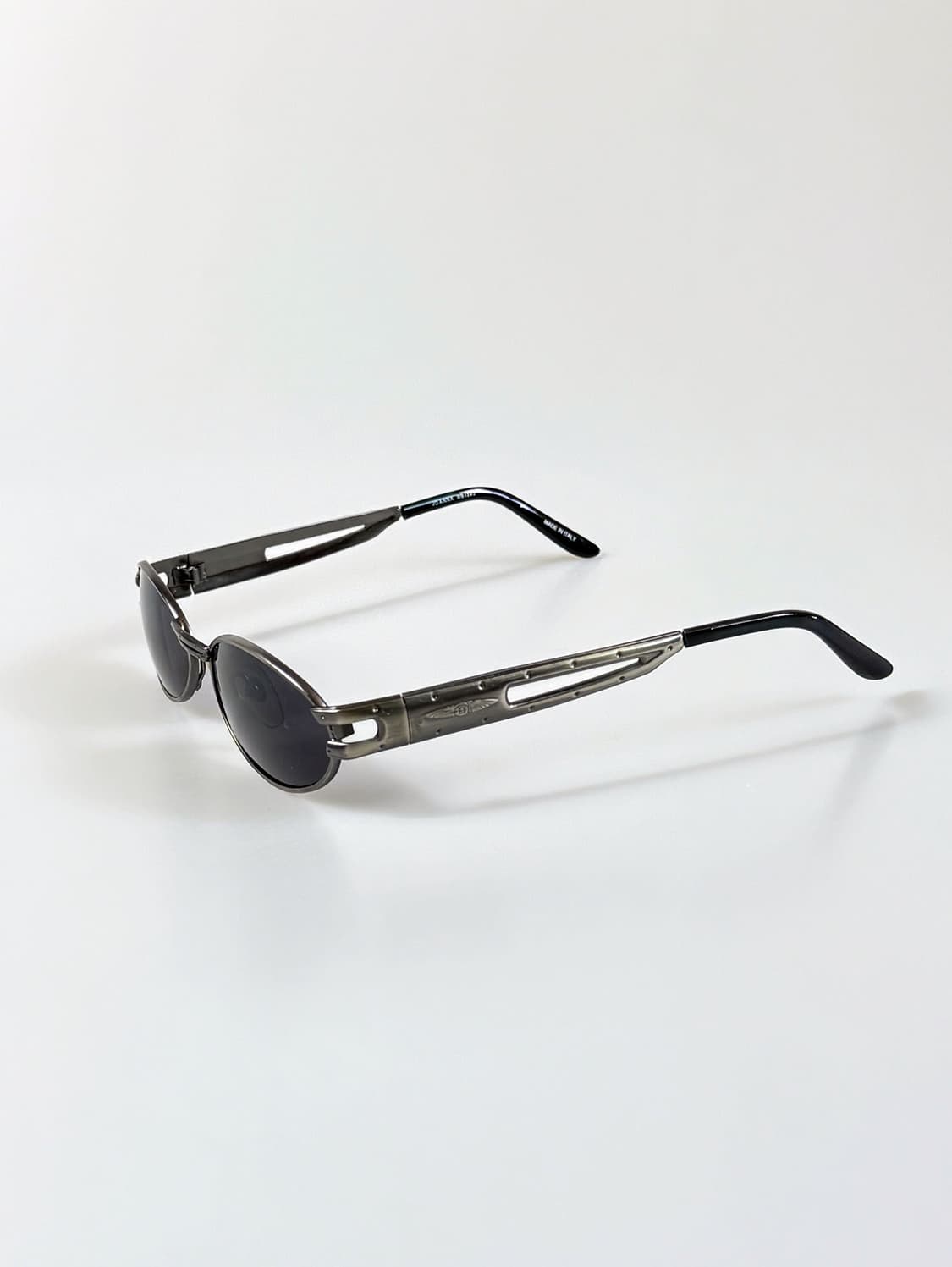 90s JOANNA 건메탈 슬림 오벌 프레임 빈티지 선글라스 상품이미지3