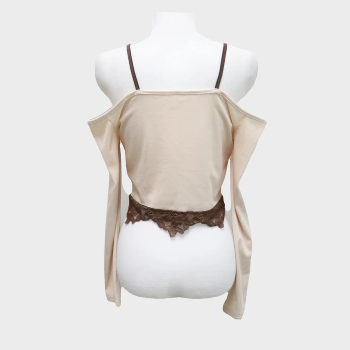 롬위 레이스 레이어드 오프숄더 티 61803 상품이미지2