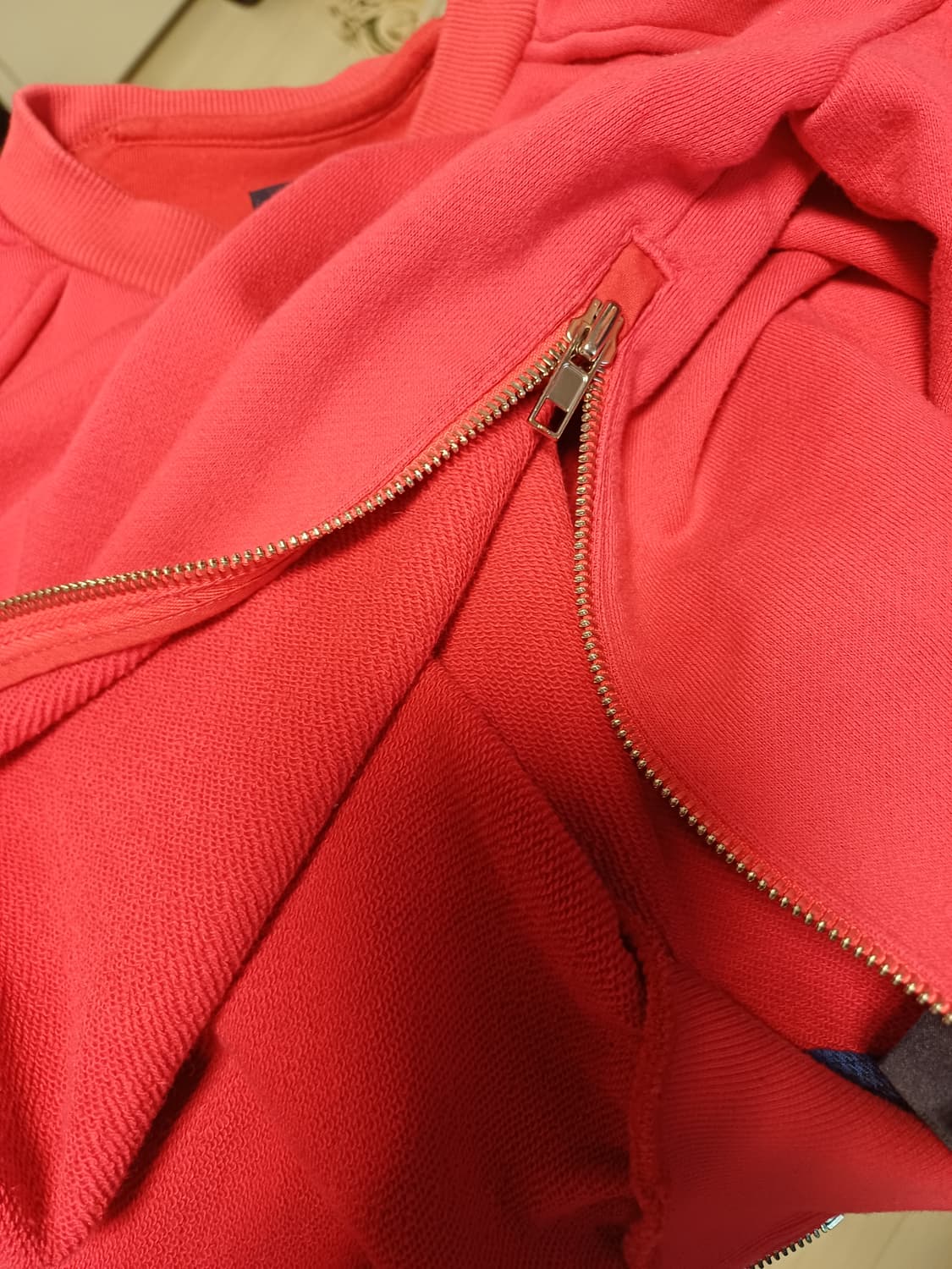 JUUN.J 준지 18FW 오버핏 레드 맨투맨 / 사이드지퍼 상품이미지8