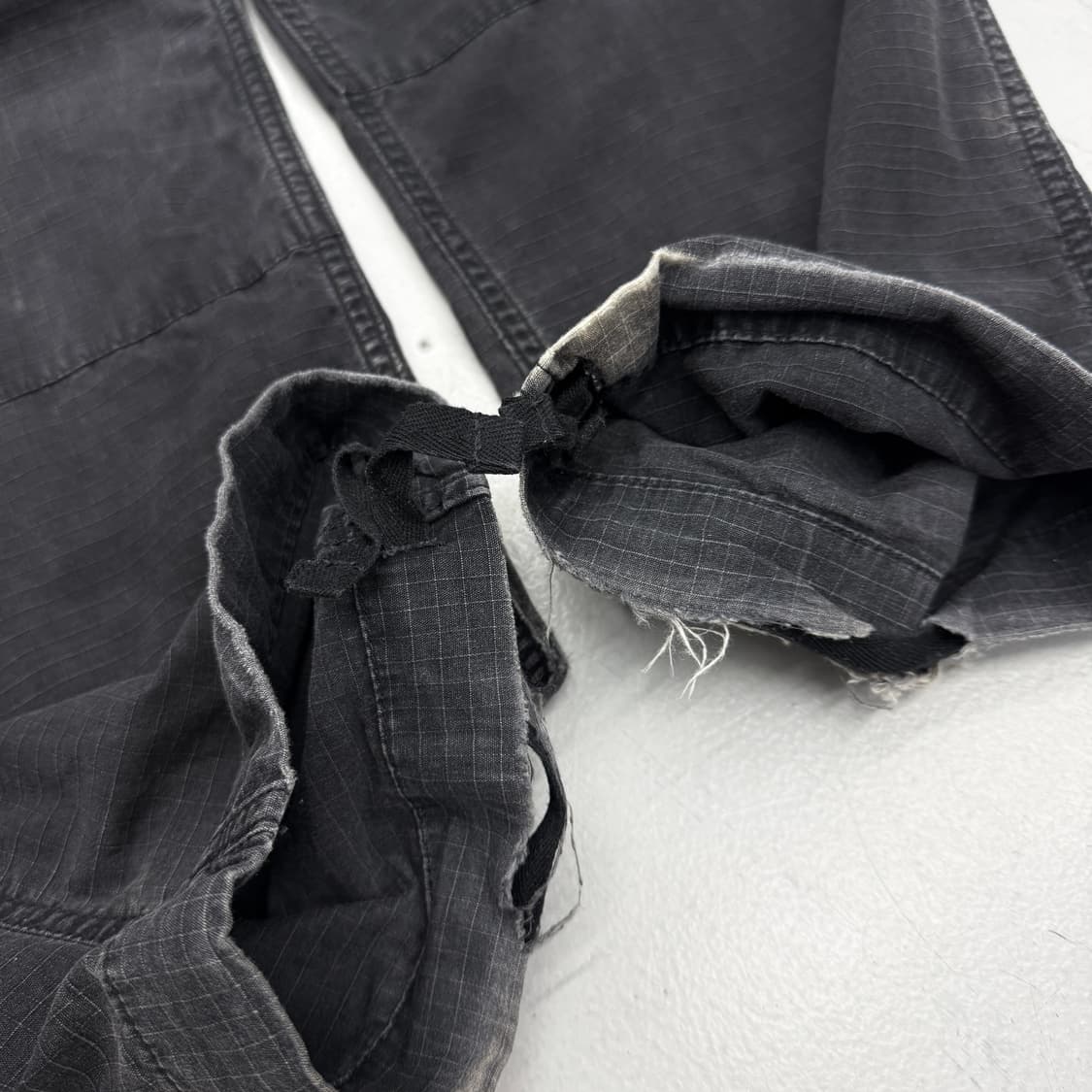 칼하트 WIP 탄창 워싱 워크 카고팬츠 상품이미지9