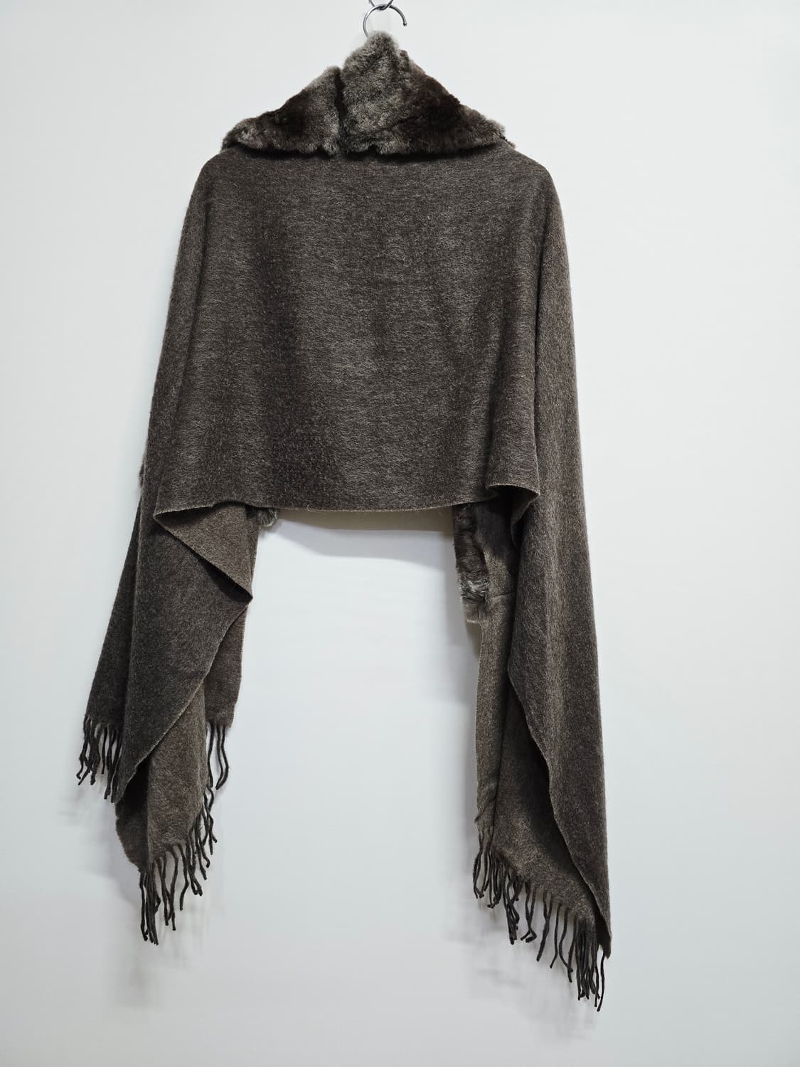 루이까또즈 브라운 렉스퍼 머플러 넥워머 숄' 상품이미지4