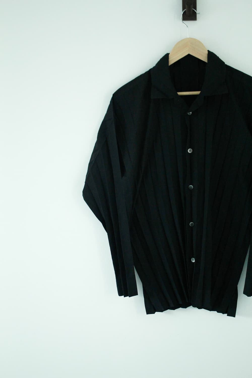 Homme Plisse Black Shirt 상품이미지6