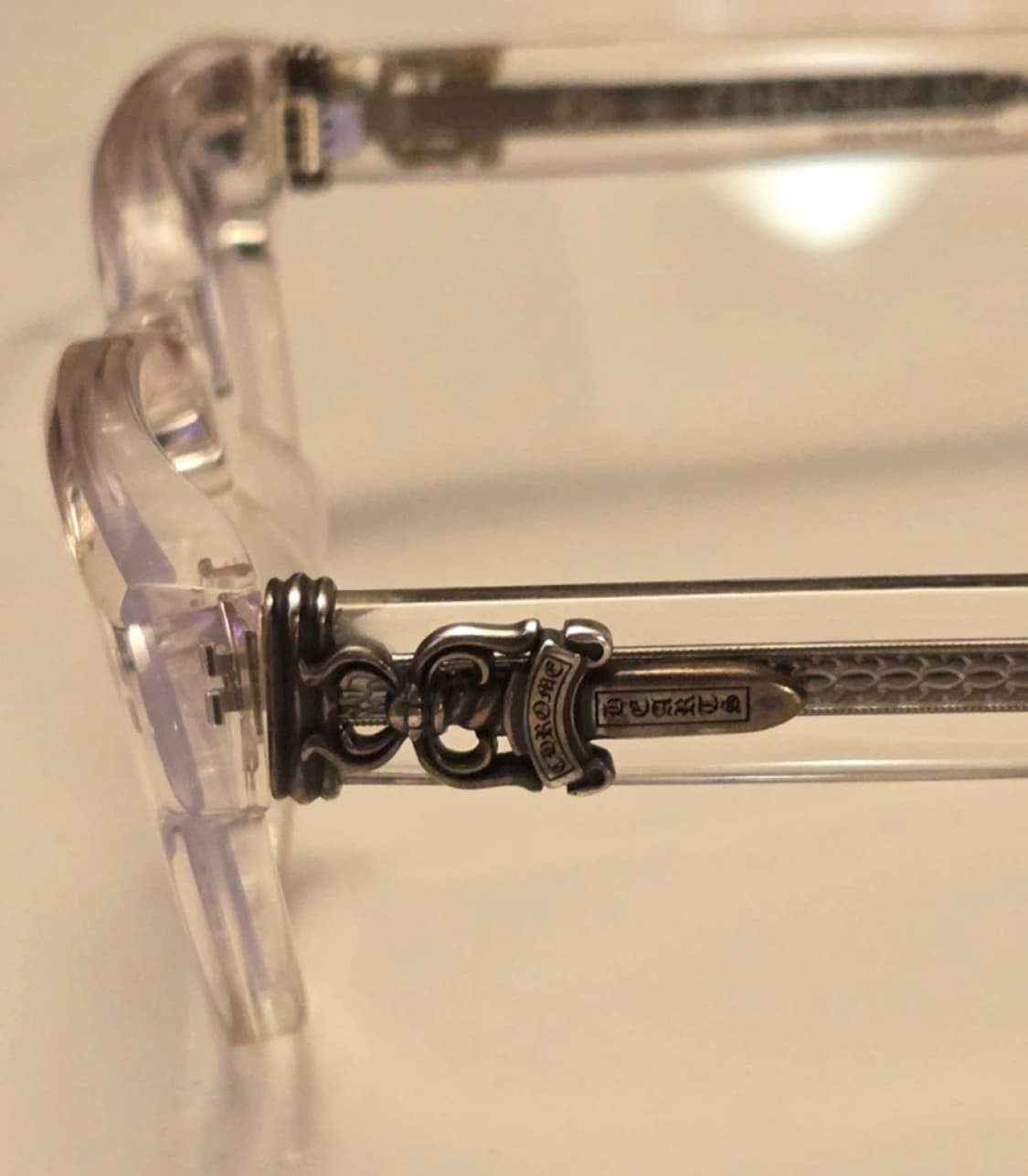 [정품] 크롬하츠 대거 재팬 클리어 프레임 하이엔드 안경
 상품이미지3