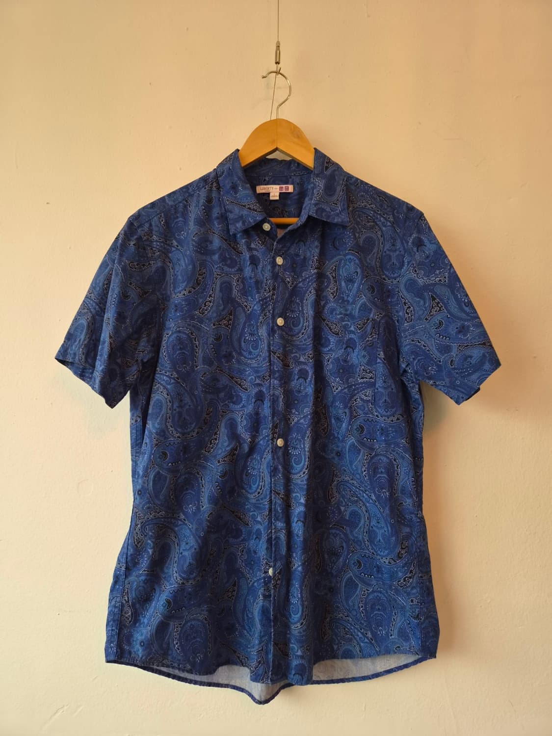 유니클로*리버티 남성 에스닉블루반팔셔츠 L사이즈 상품이미지2
