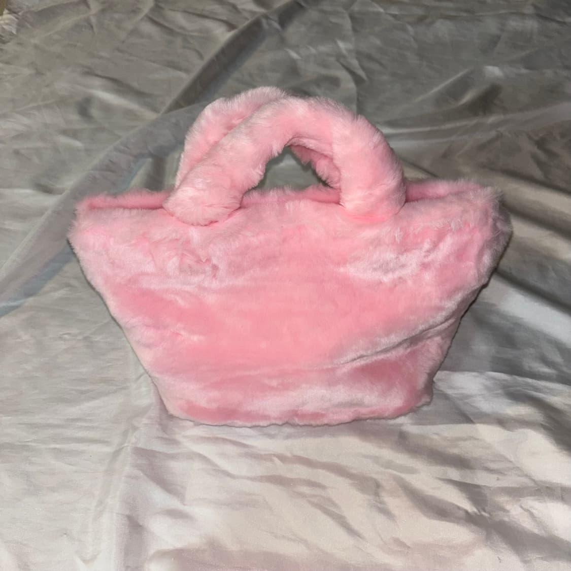 푸마 핑크 퍼 토트백 상품이미지4