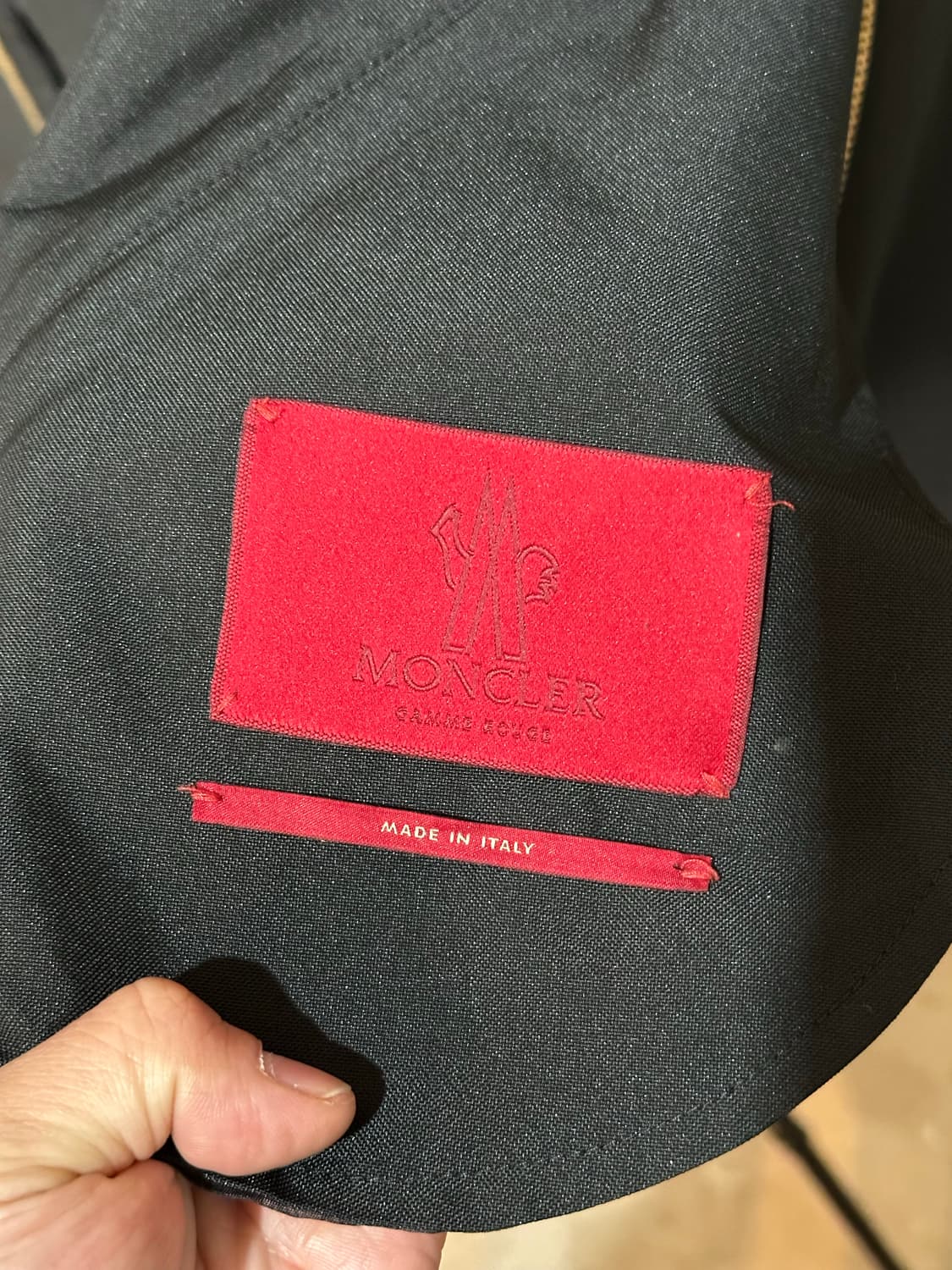 몽클레어 감마루즈 여성 바람막이 상품이미지6