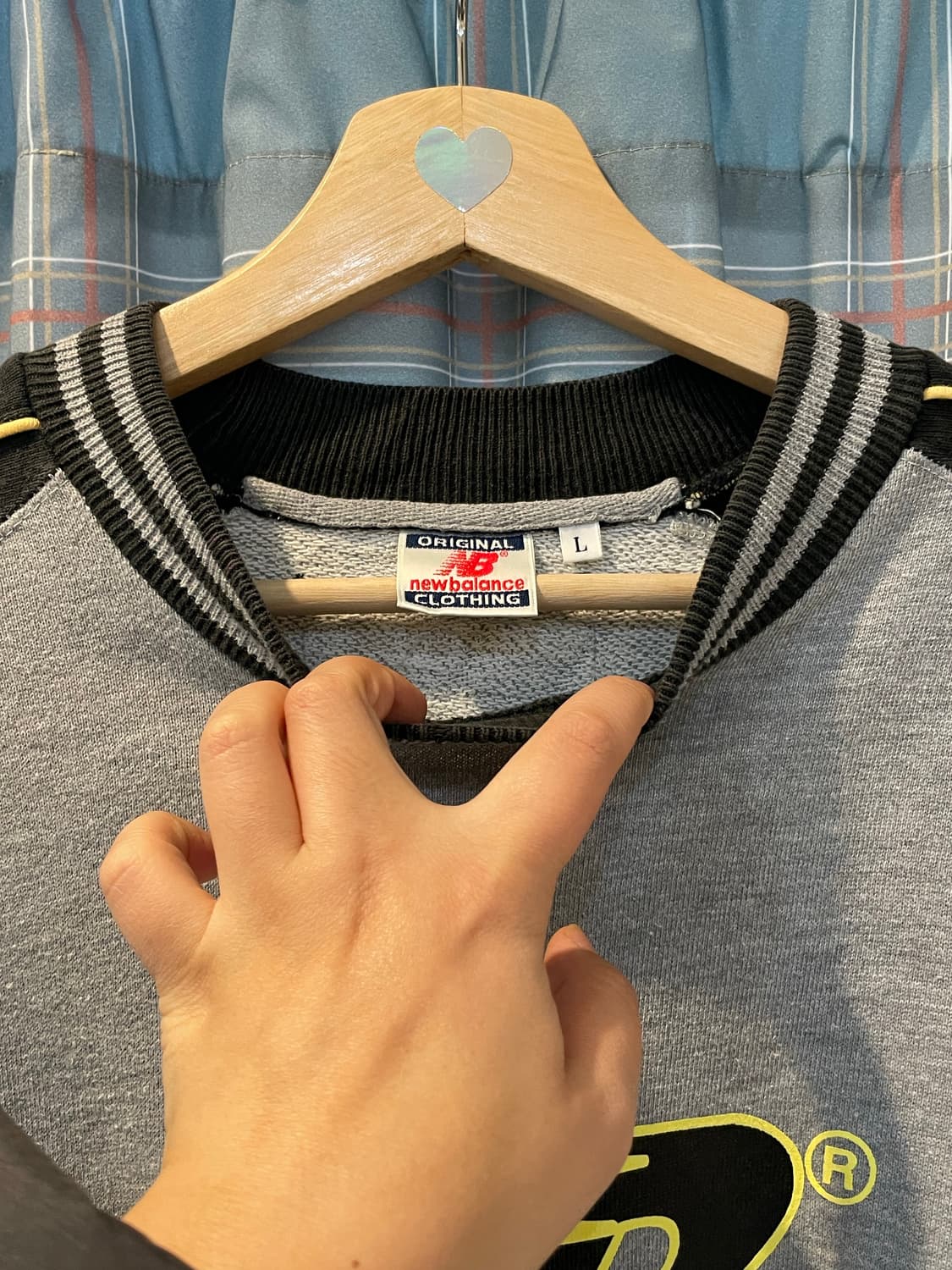 뉴발란스 올드스쿨 맨투맨 L 상품이미지2