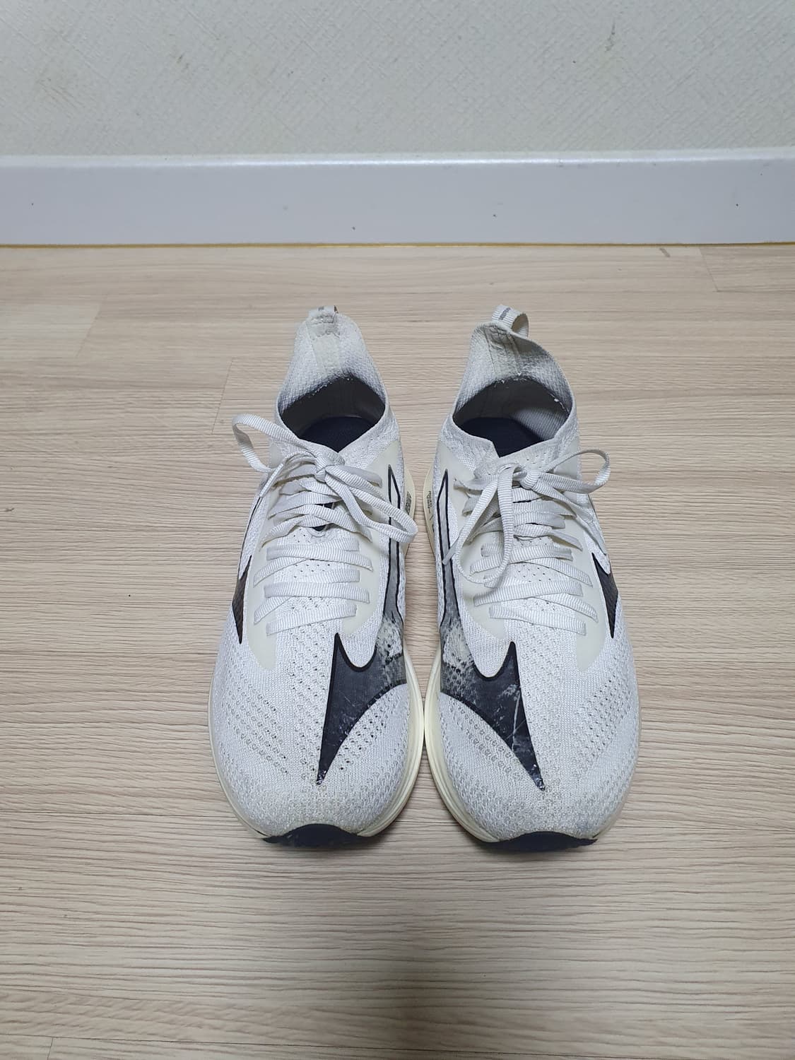 미즈노 네오젠 런닝화 화이트 265 상품이미지3