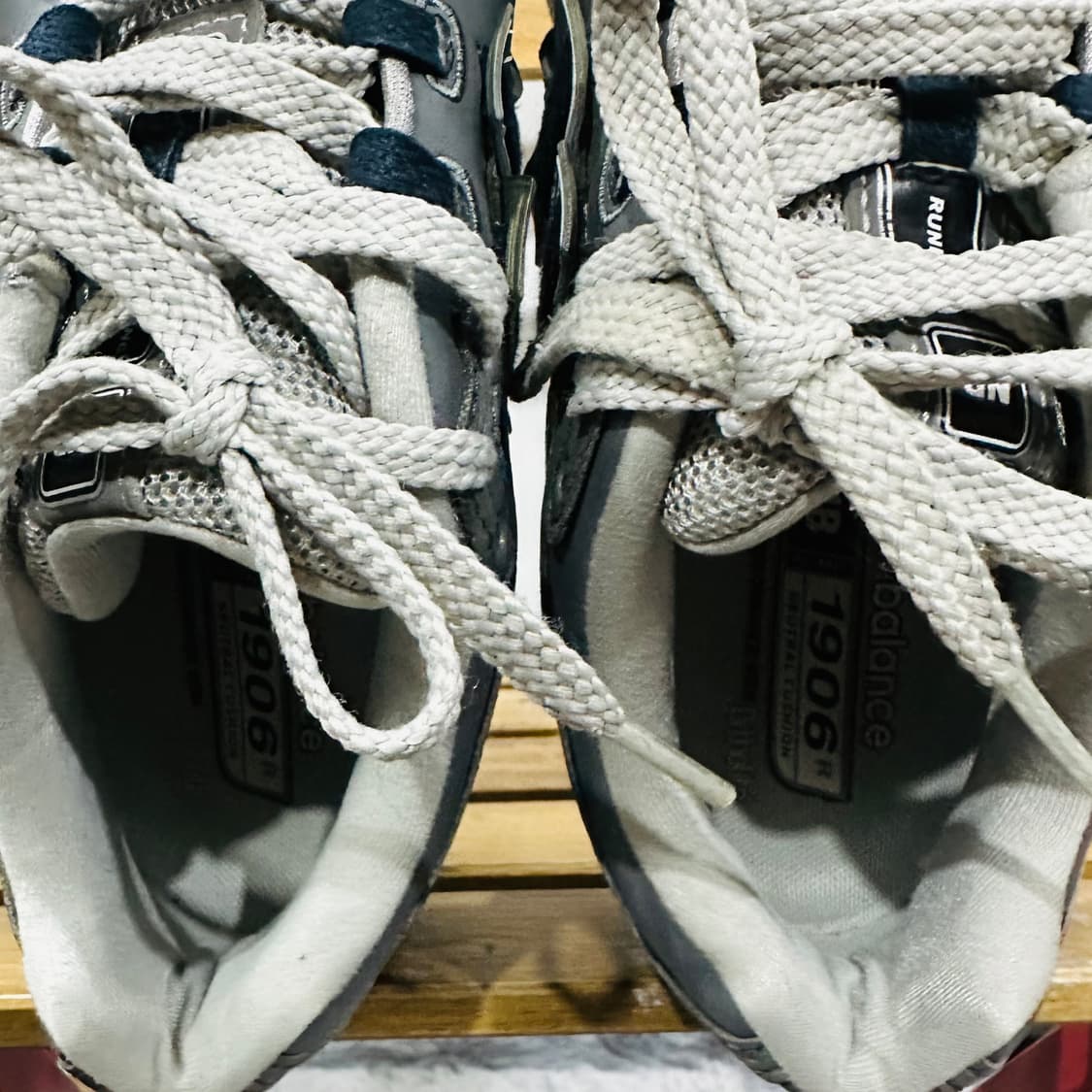 260) 뉴발란스 운동화 남성 남자 신발 1906R 그레이 상품이미지8