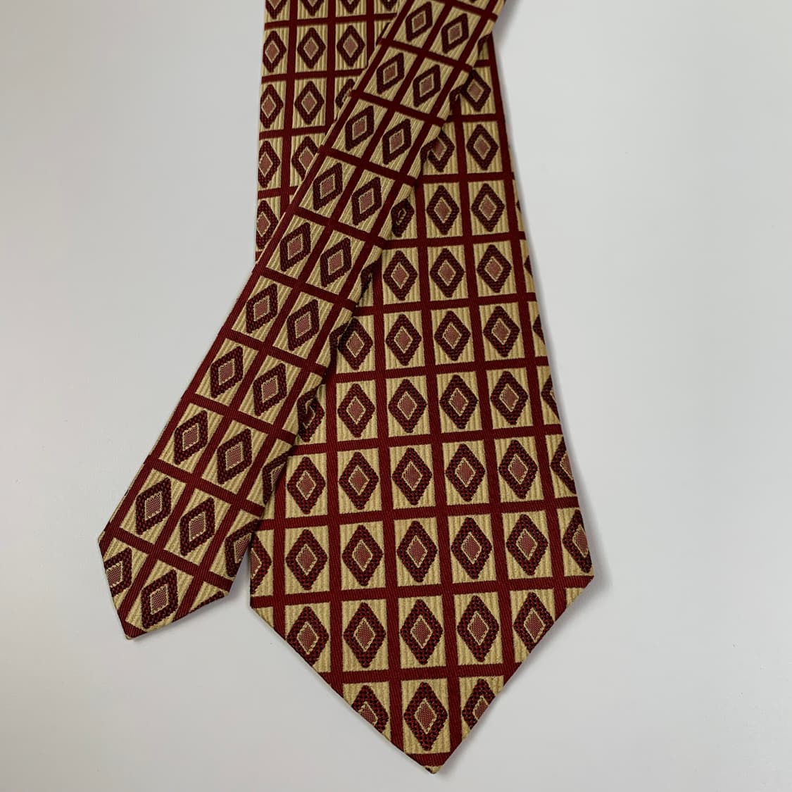 입생로랑(YSL) 최상급 명품넥타이 정장패션 A+ 9.1cm 상품이미지4