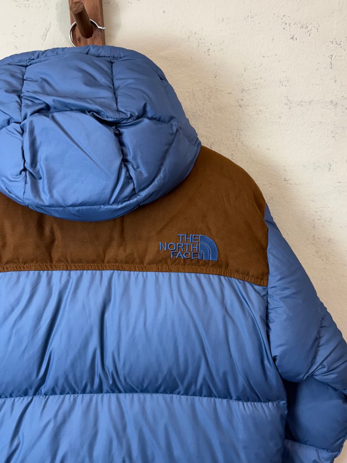 노스페이스 700 눕시 후드 패딩 상품이미지4