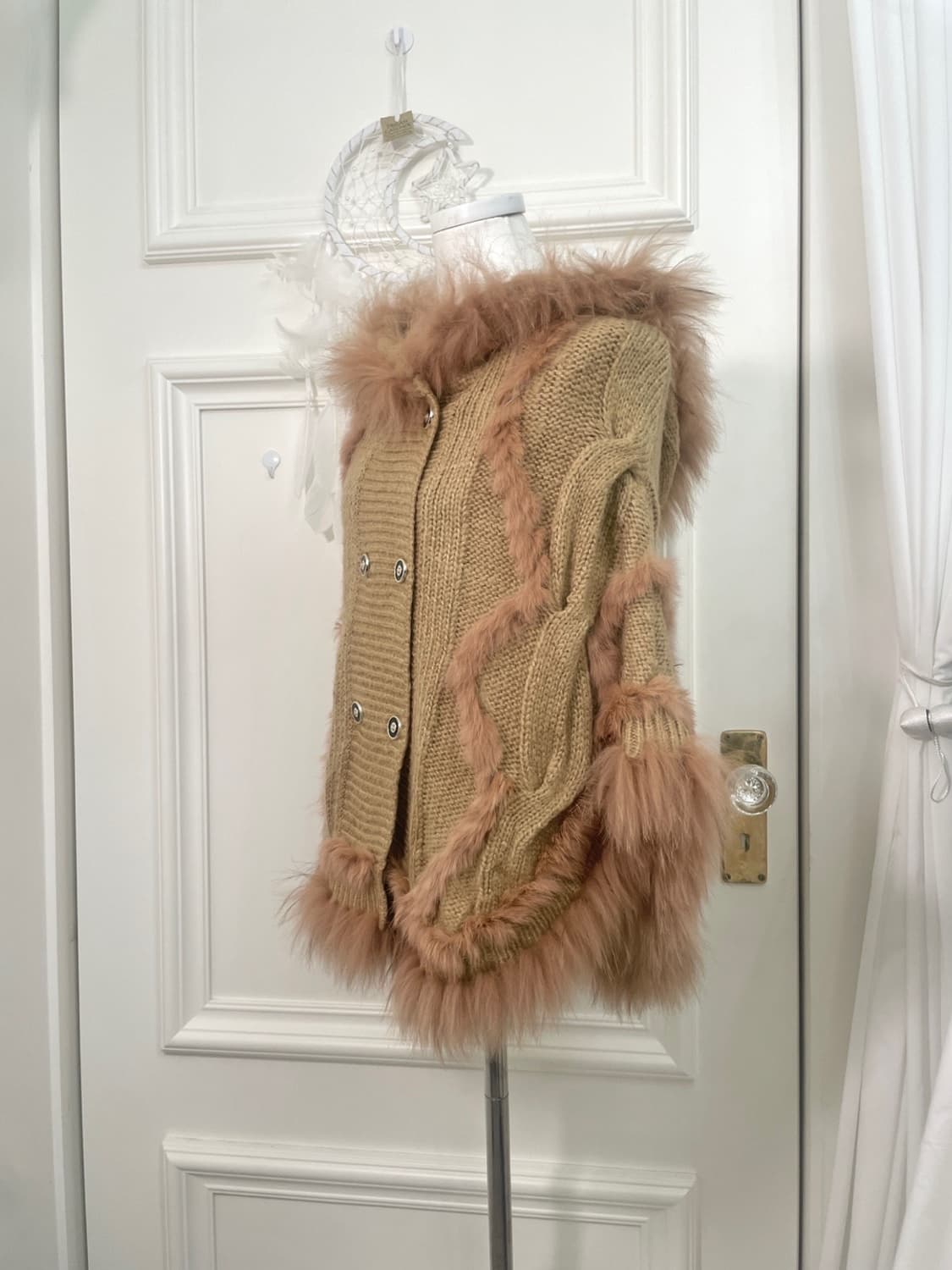 camel rabbit fur hoodie sweater cape 상품이미지2