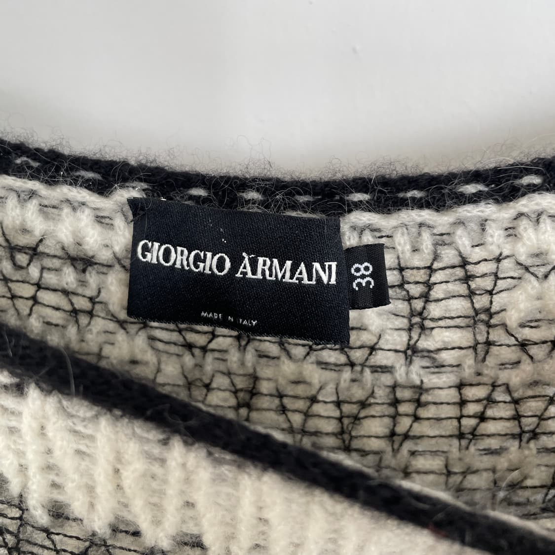 조르지오 아르마니 시스루 패턴 니트 상품이미지7