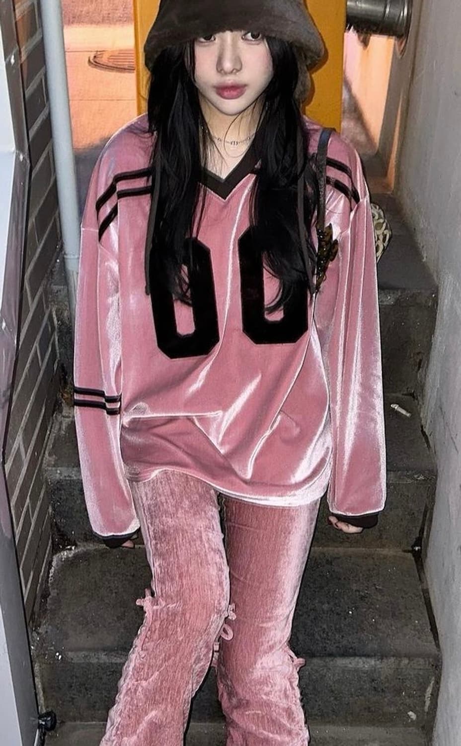 핑크 벨벳 럭비 오버 롱슬리브 긴팔 티셔츠 맨투맨 상품이미지1