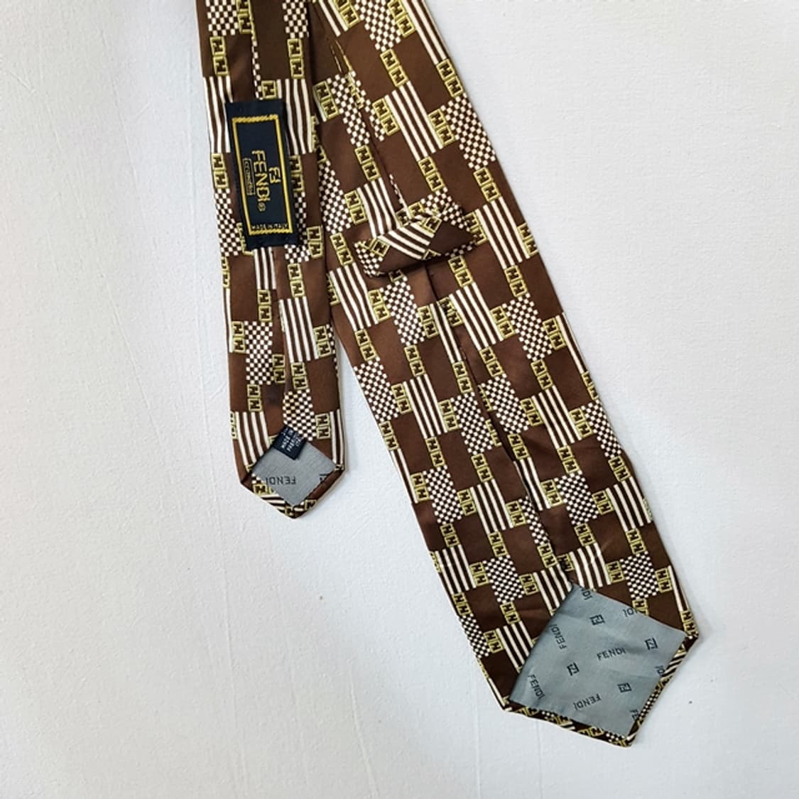FENDI 펜디 실크 넥타이 상품이미지2