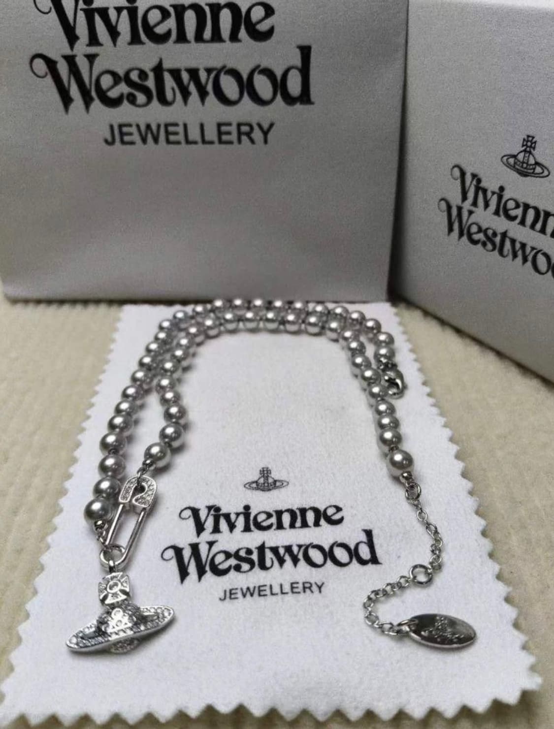 비비안웨스트우드 아카이브 큐빅 orb 세이프티핀 진주펄 초커 목걸이 상품이미지3