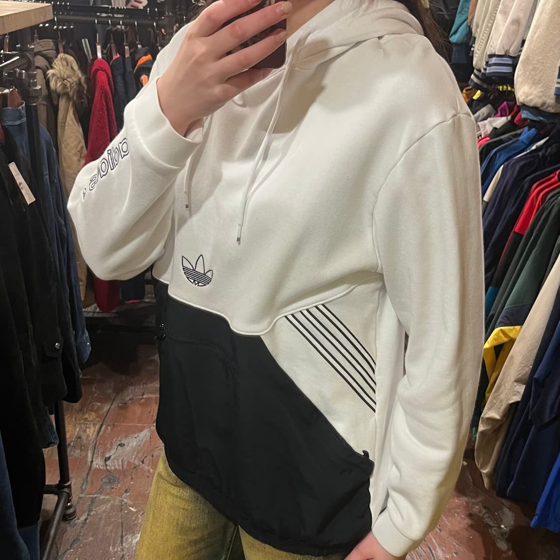 [HI] 아디다스 후드티 화이트 상품이미지4