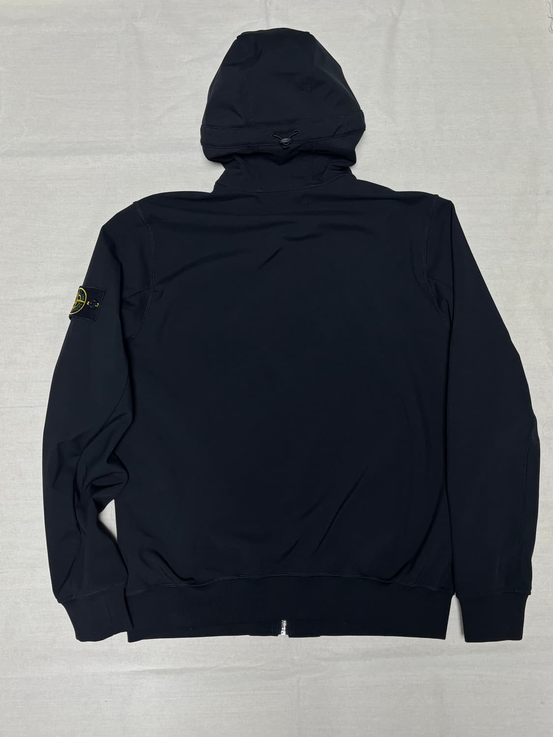 [백화점판] 스톤아일랜드 소프트쉘 후드 바람막이 자켓 [L] 상품이미지5