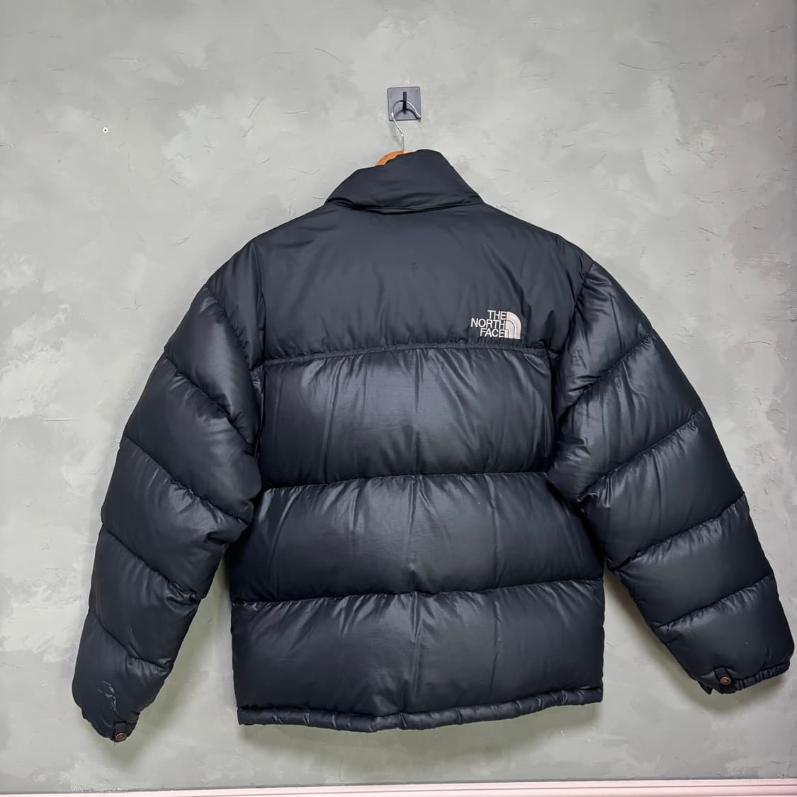 노스페이스 눕시 700 구스다운 패딩 검정 상품이미지5