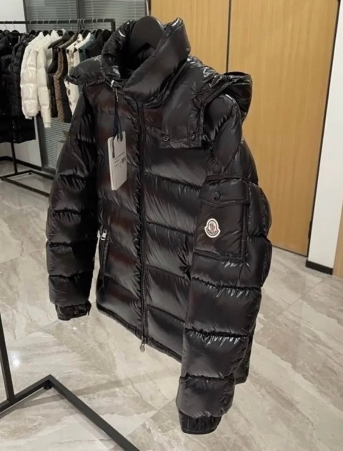 몽클레어 마야 패딩 블랙 상품이미지3