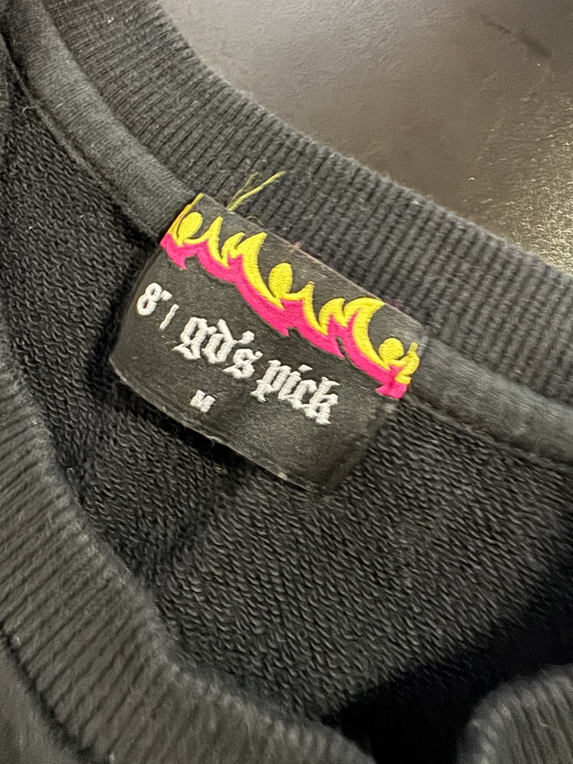 희귀!! 에잇세컨즈 X 지드래곤 레터링 오버핏 맨투맨 블랙 상품이미지3