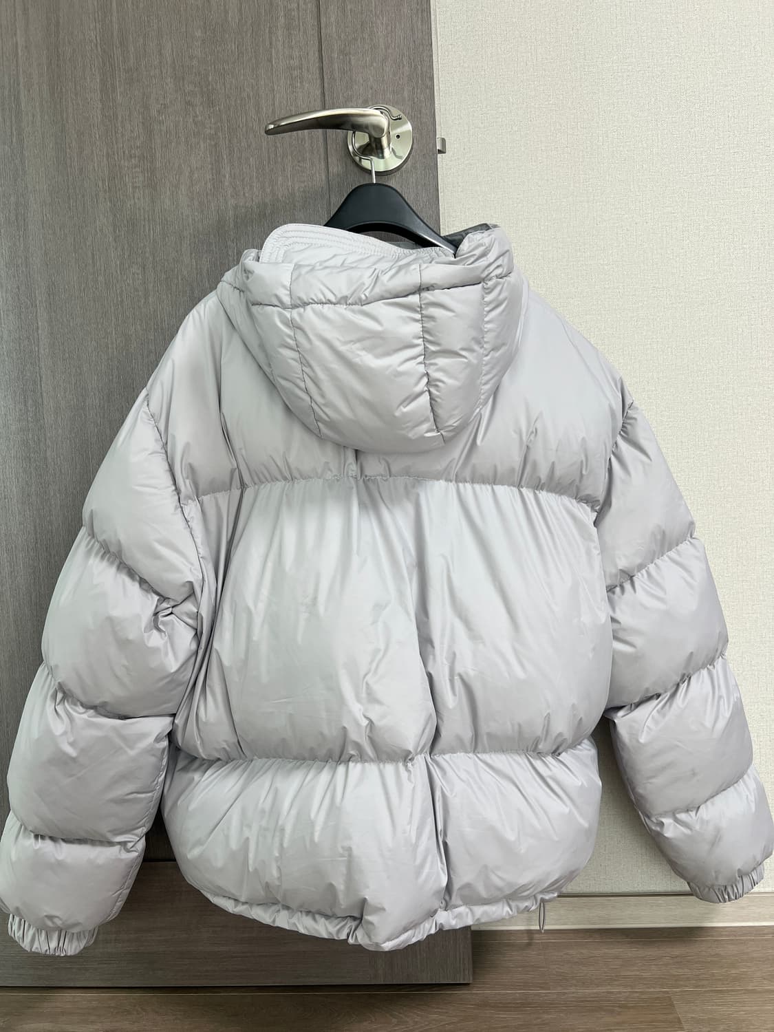 블랙모먼트 푸퍼 패딩 그레이 M 남여공용 상품이미지2