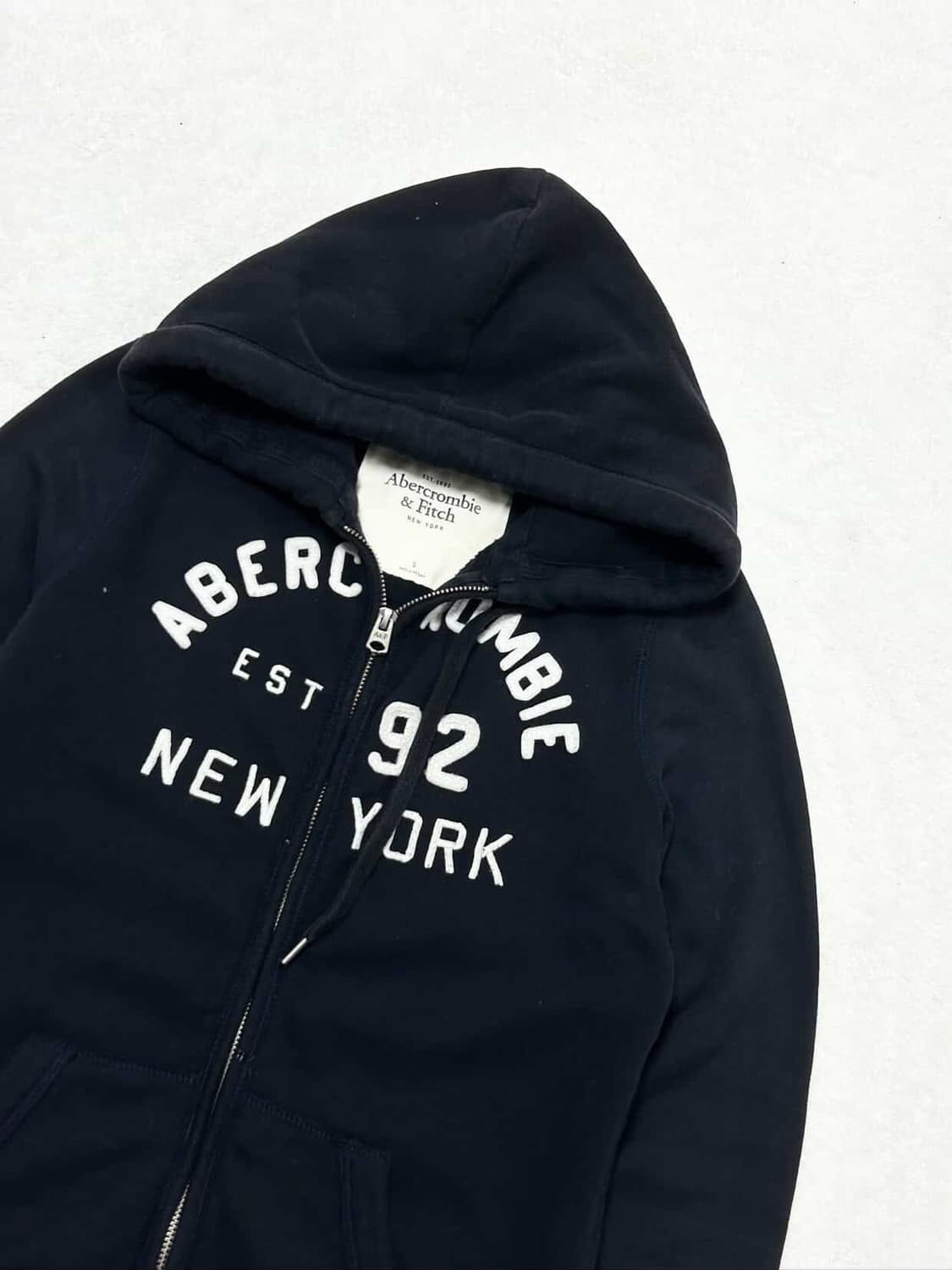 아베크롬비 빅로고 블랙 후드집업 상품이미지5