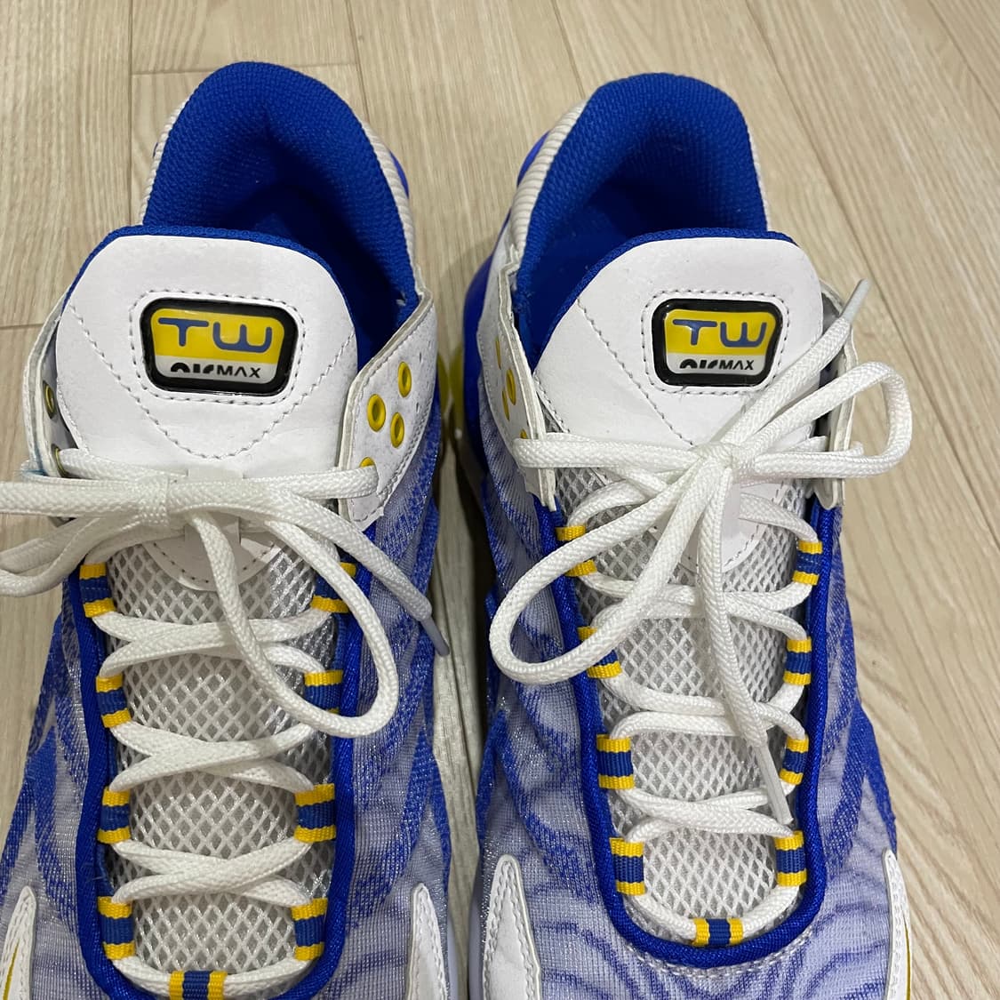 나이키 에어맥스 TW 레이서 블루 앤 스피드 옐로우 DQ3984-100 상품이미지2