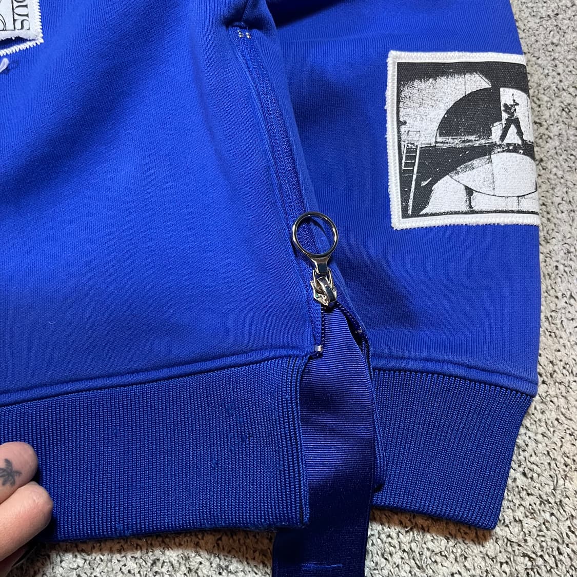 지오송지오 패치 프린팅 스웻셔츠 상품이미지3