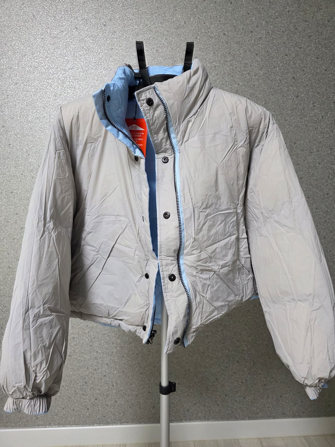 스카이블루/그레이 리버서블 숏패딩 상품이미지3