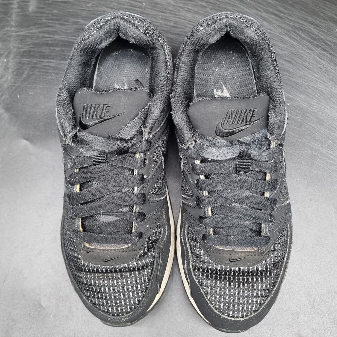 나이키 에어맥스 커맨드 여성운동화230 상품이미지2