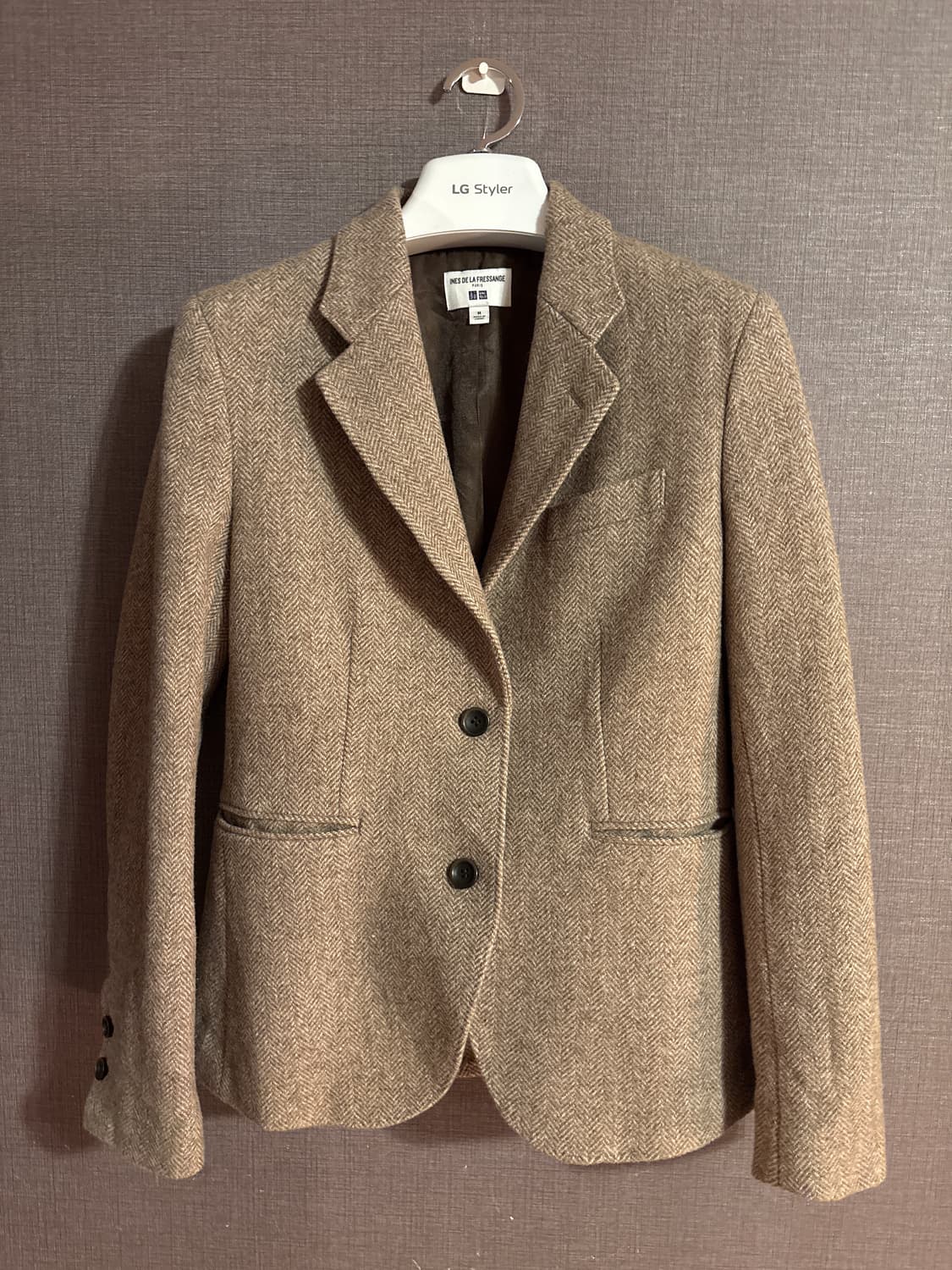 [유니클로 X 이네스 드 라 프레상쥬] 콜라보 헤링본 자켓 상품이미지1