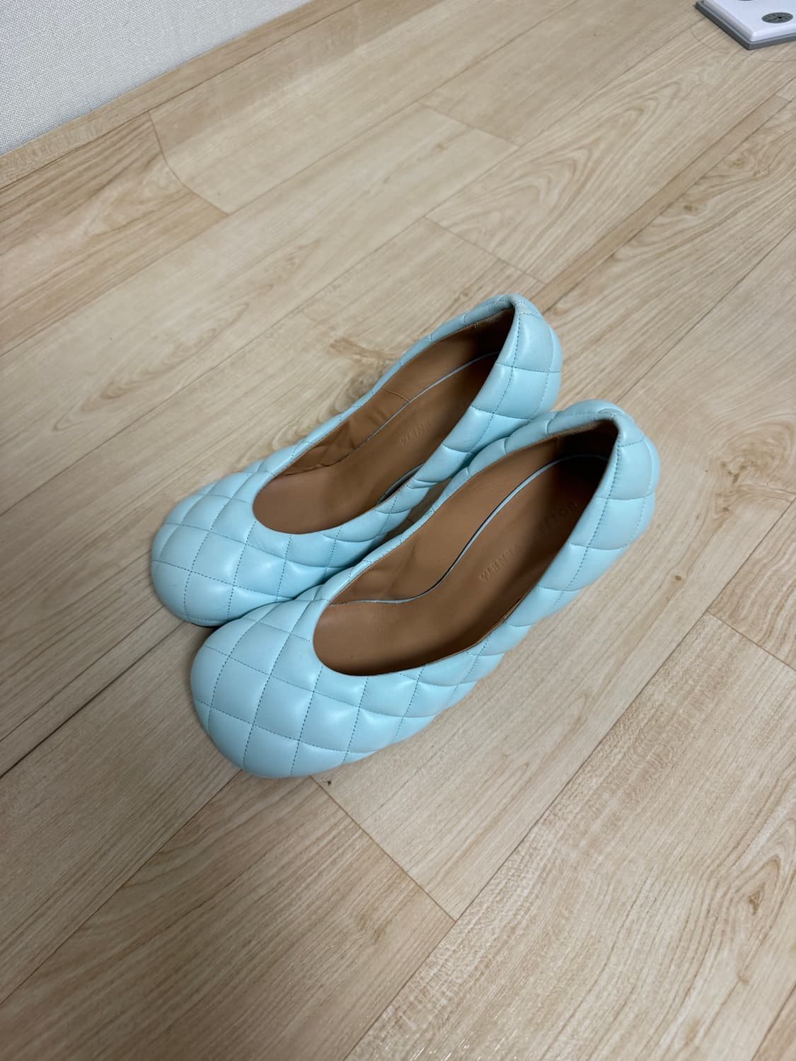 Bottega Veneta 보테가베네타 Padded Bloc Pumps 상품이미지1